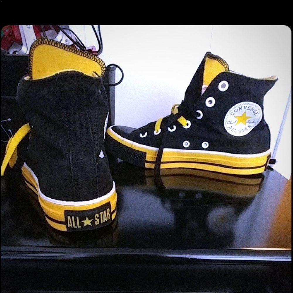 Converse hi tops